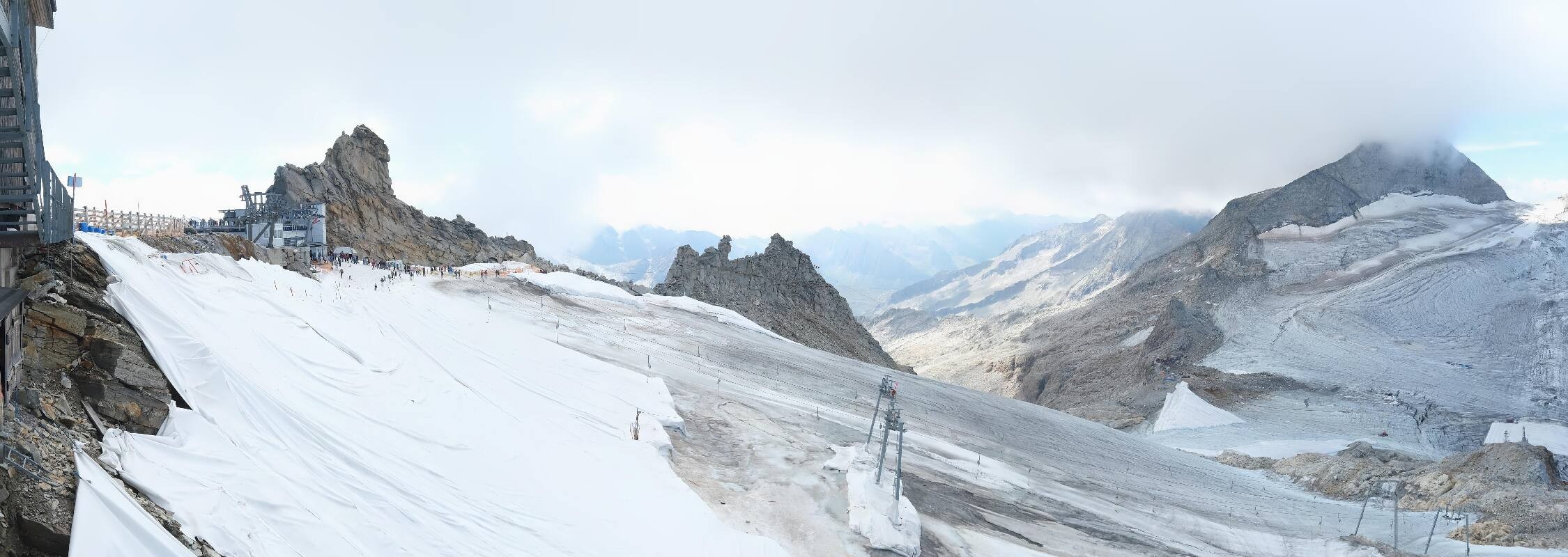 Archiv Foto Webcam Hintertuxer Gletscher - Ausblick Gefrorene Wand
