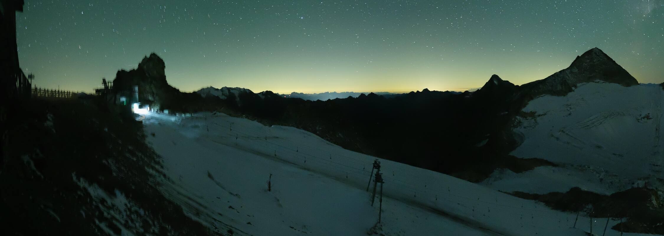 Archiv Foto Webcam Hintertuxer Gletscher - Ausblick Gefrorene Wand