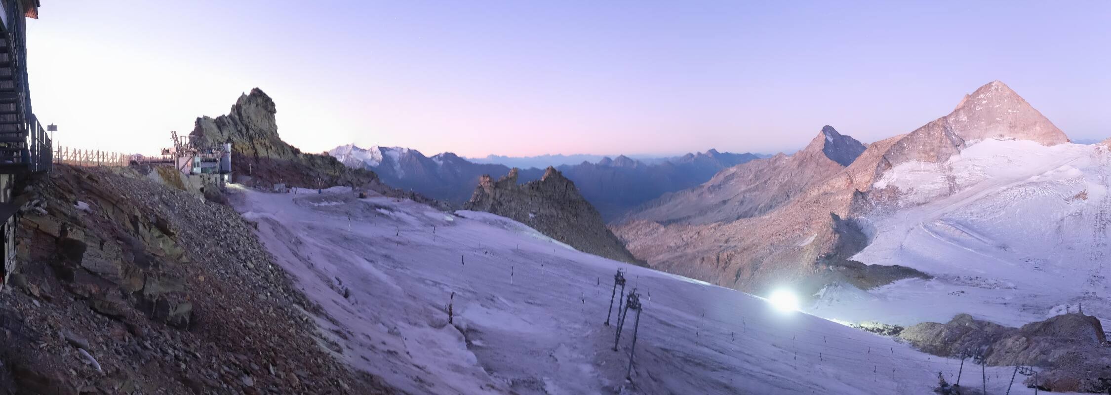 Archiv Foto Webcam Hintertuxer Gletscher - Ausblick Gefrorene Wand