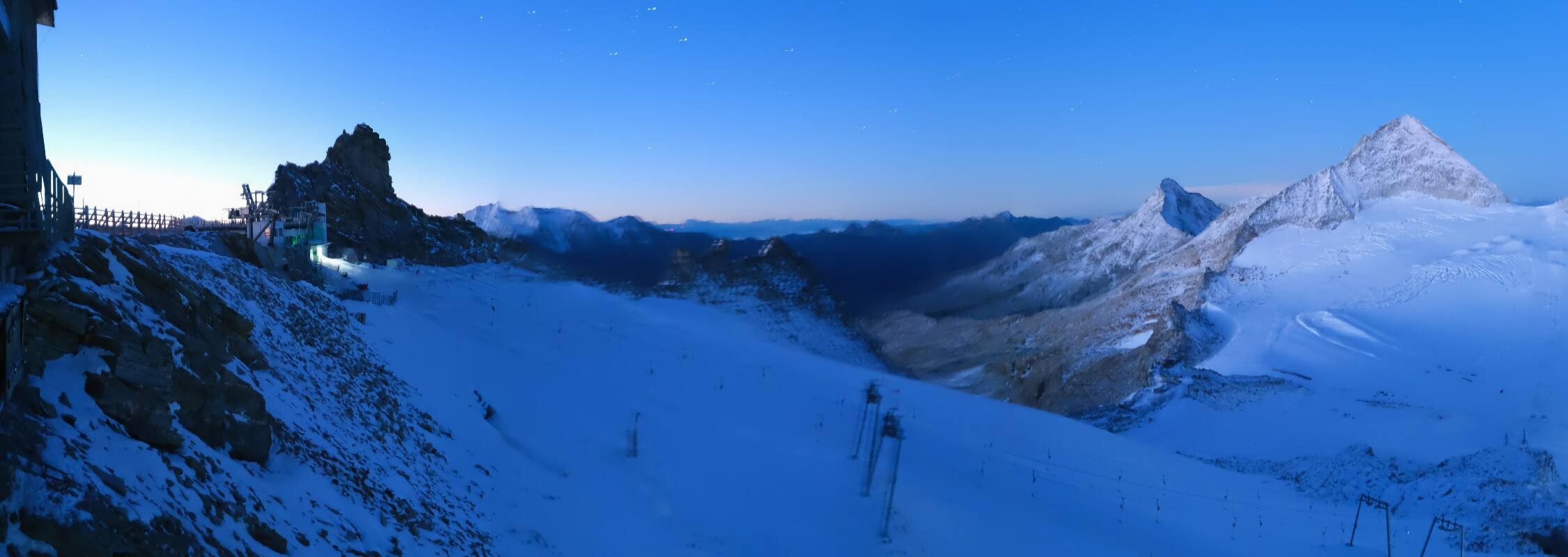 Archiv Foto Webcam Hintertuxer Gletscher - Ausblick Gefrorene Wand