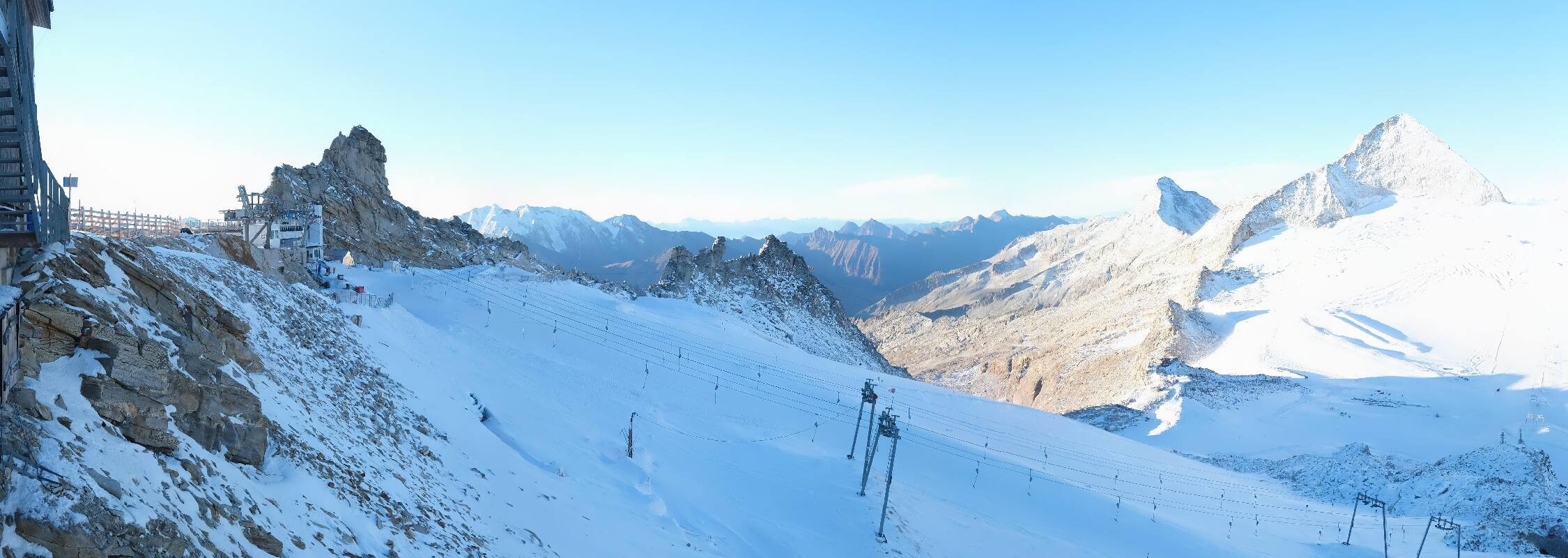 Archiv Foto Webcam Hintertuxer Gletscher - Ausblick Gefrorene Wand