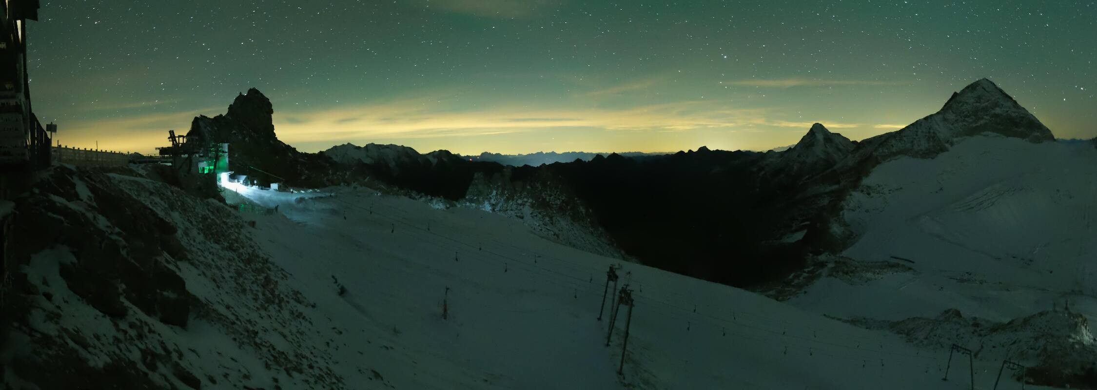 Archiv Foto Webcam Hintertuxer Gletscher - Ausblick Gefrorene Wand