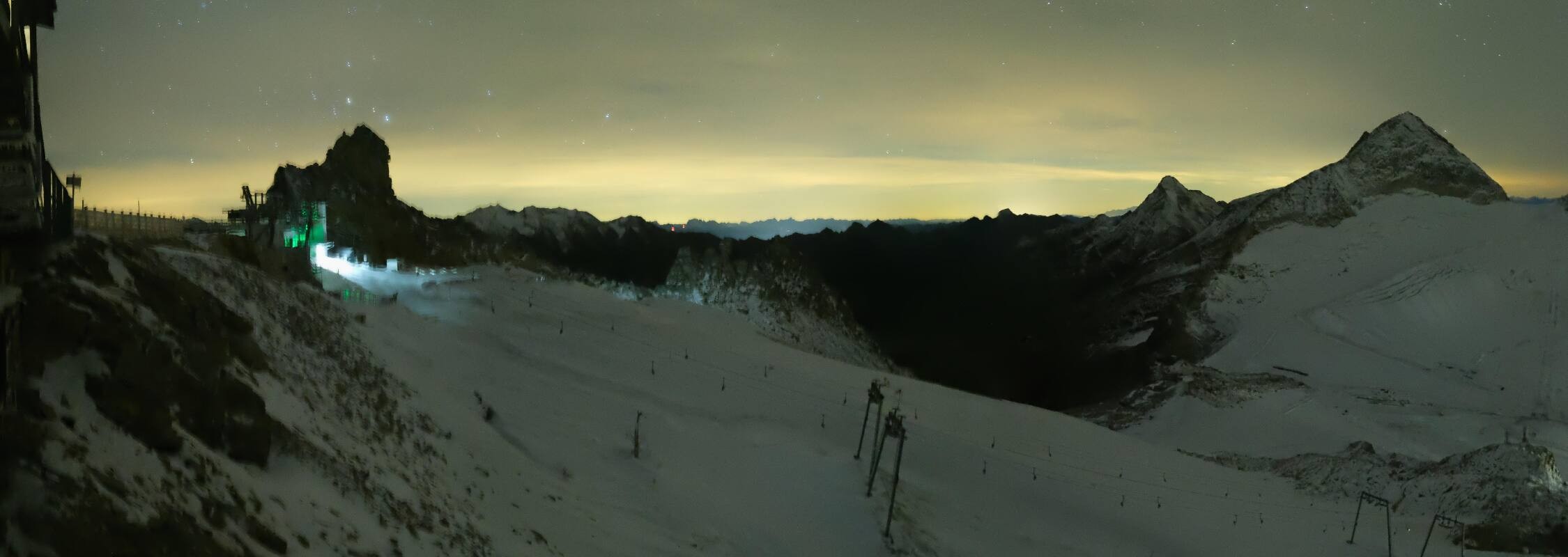 Archiv Foto Webcam Hintertuxer Gletscher - Ausblick Gefrorene Wand