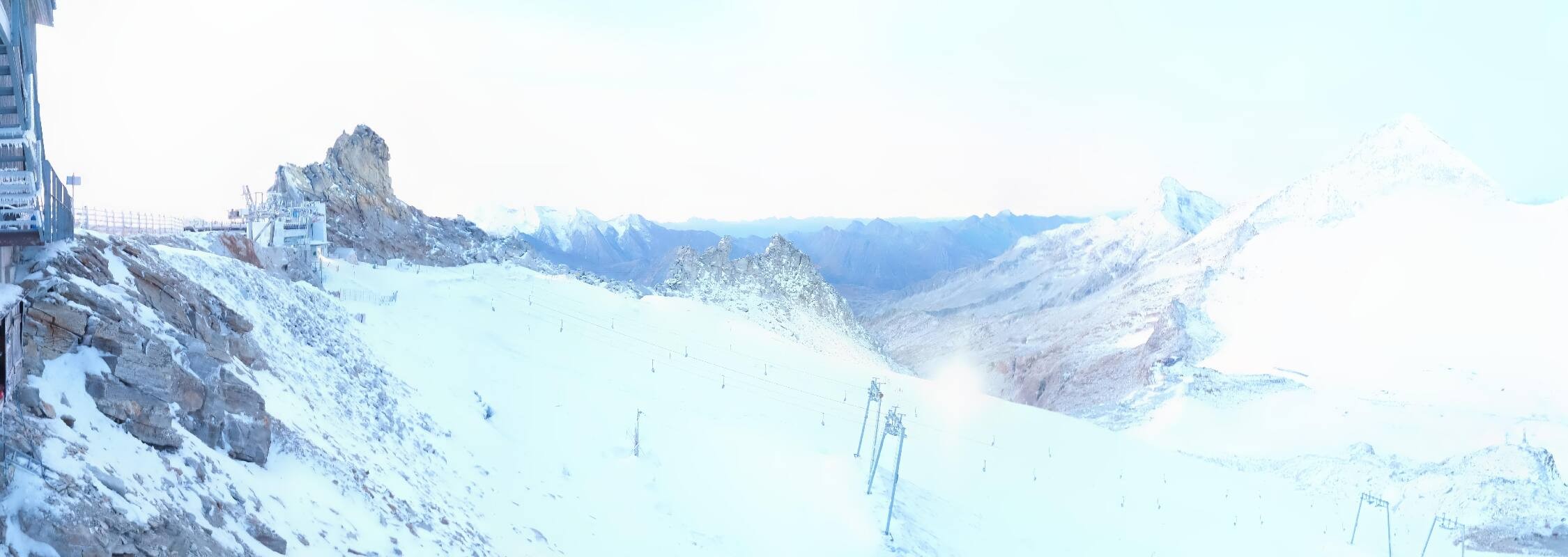 Archiv Foto Webcam Hintertuxer Gletscher - Ausblick Gefrorene Wand