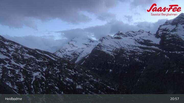 Archived image Webcam Saas-Almagell: Chairlift Heidbodme