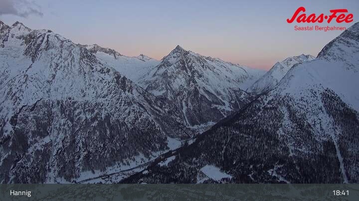 Archiv Foto Webcam Saas-Fee: Ausblick Bergstation Hannig