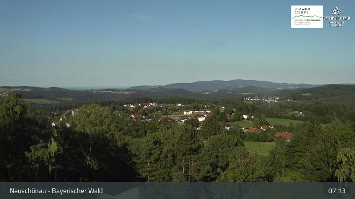 Archived image Webcam Neuschönau - Visitor center Lusen National Park