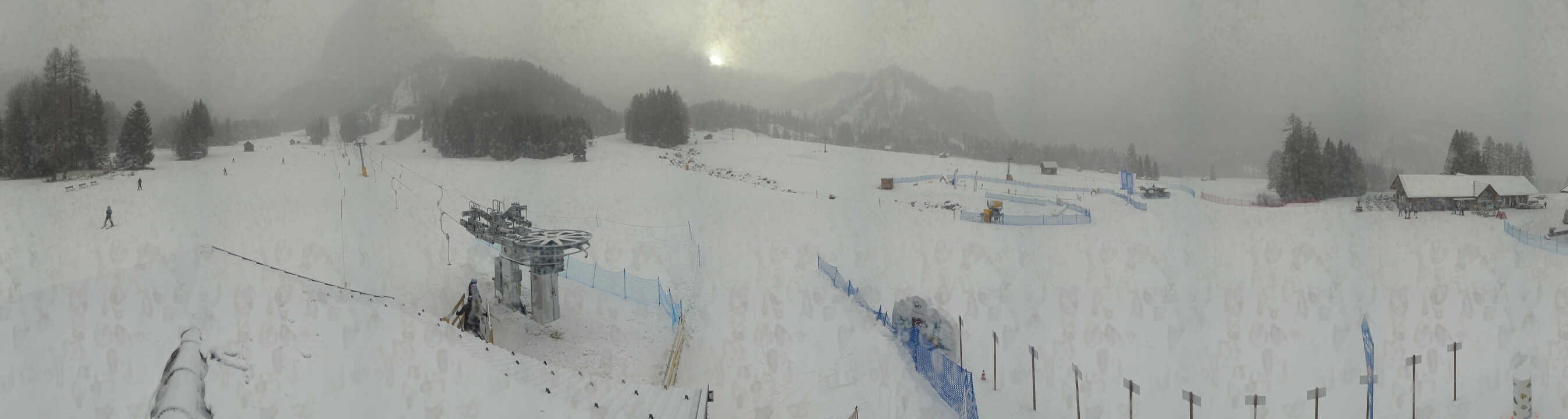 Archived image Webcam 3 Zinnen Dolomites - Skilifts Braies (Prags)