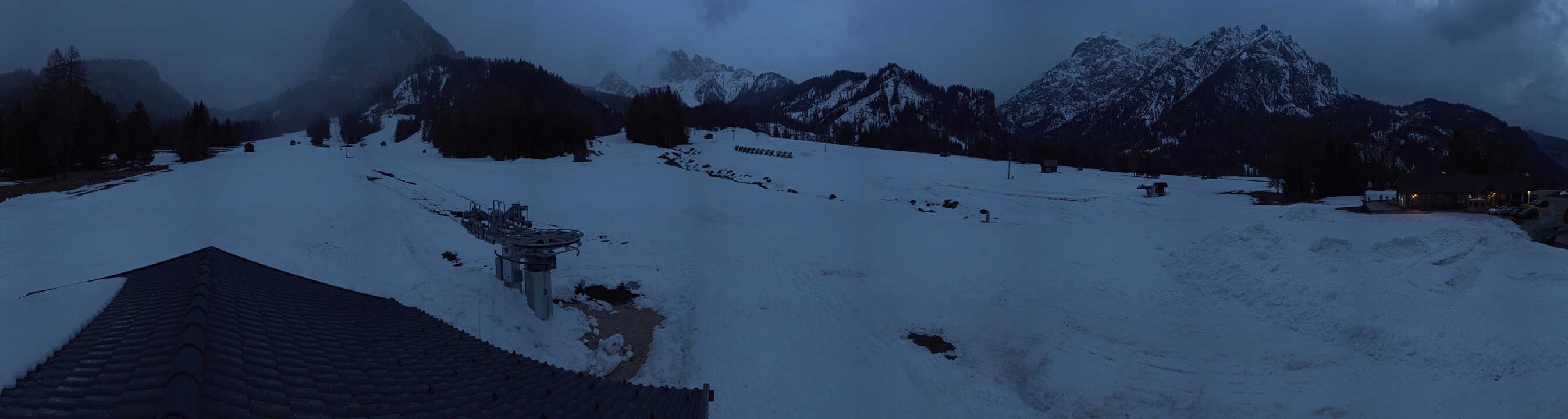 Archiv Foto Webcam Drei Zinnen Dolomiten - Skilifte Prags