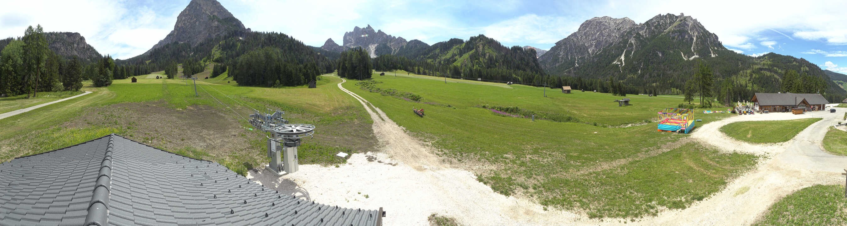 Archived image Webcam 3 Zinnen Dolomites - Skilifts Braies (Prags)