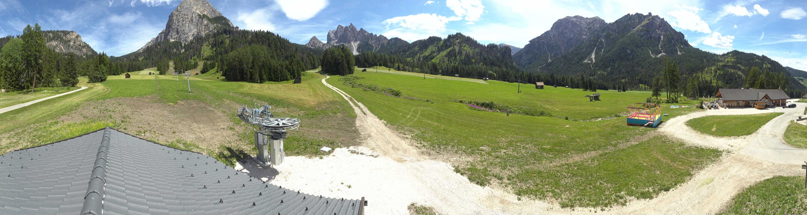 Archived image Webcam 3 Zinnen Dolomites - Skilifts Braies (Prags)