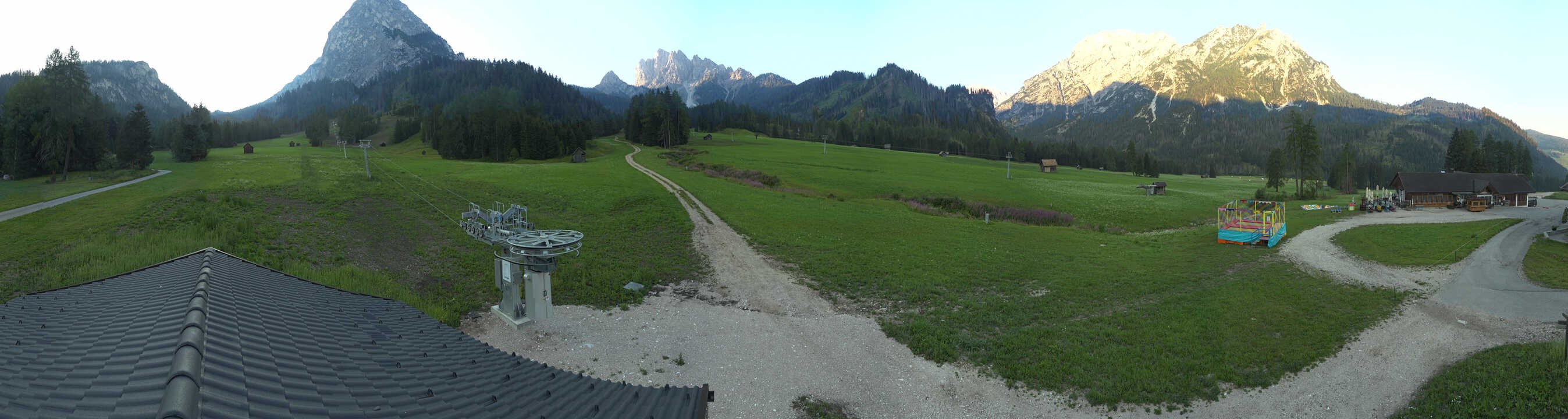 Archiv Foto Webcam Drei Zinnen Dolomiten - Skilifte Prags