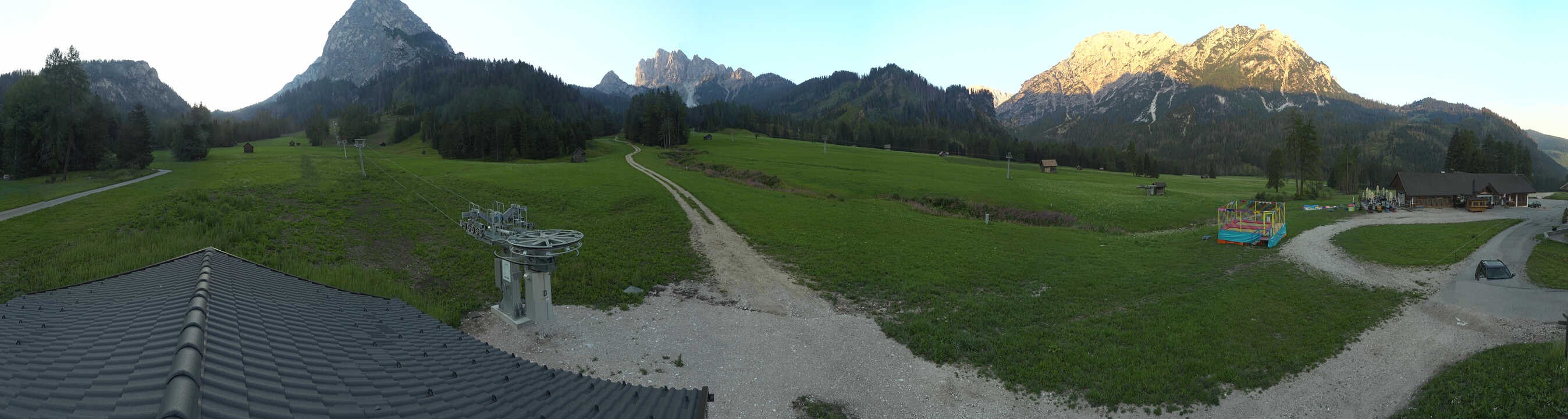 Archiv Foto Webcam Drei Zinnen Dolomiten - Skilifte Prags
