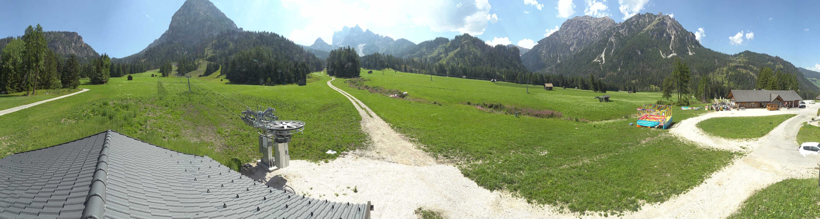 Archived image Webcam 3 Zinnen Dolomites - Skilifts Braies (Prags)