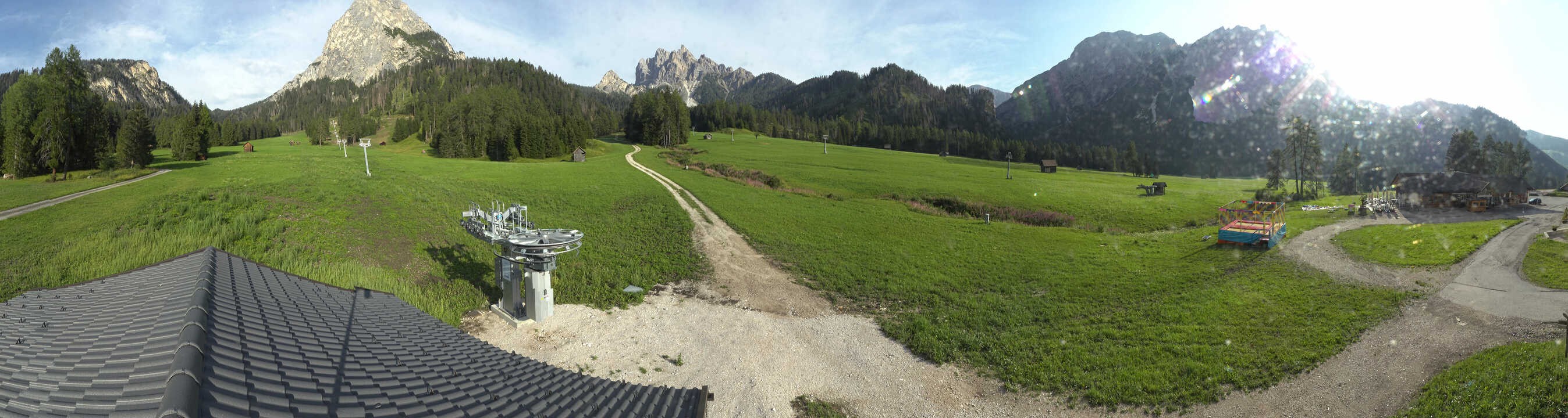 Archived image Webcam 3 Zinnen Dolomites - Skilifts Braies (Prags)