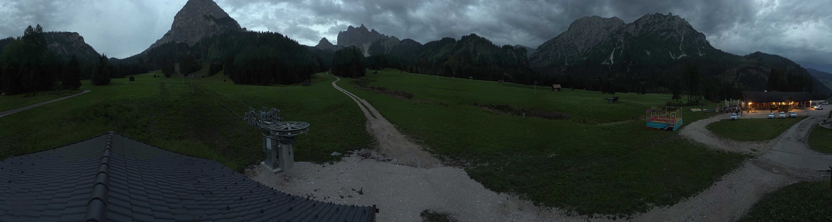 Archiv Foto Webcam Drei Zinnen Dolomiten - Skilifte Prags