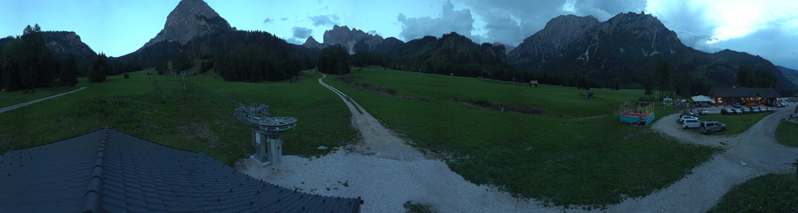 Archived image Webcam 3 Zinnen Dolomites - Skilifts Braies (Prags)
