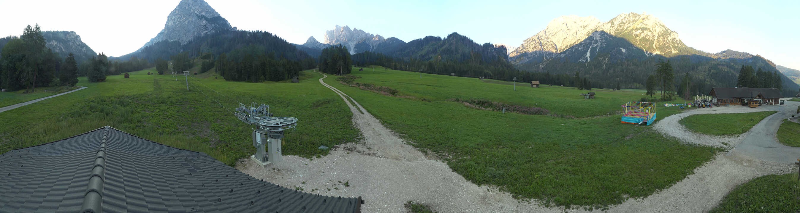 Archived image Webcam 3 Zinnen Dolomites - Skilifts Braies (Prags)