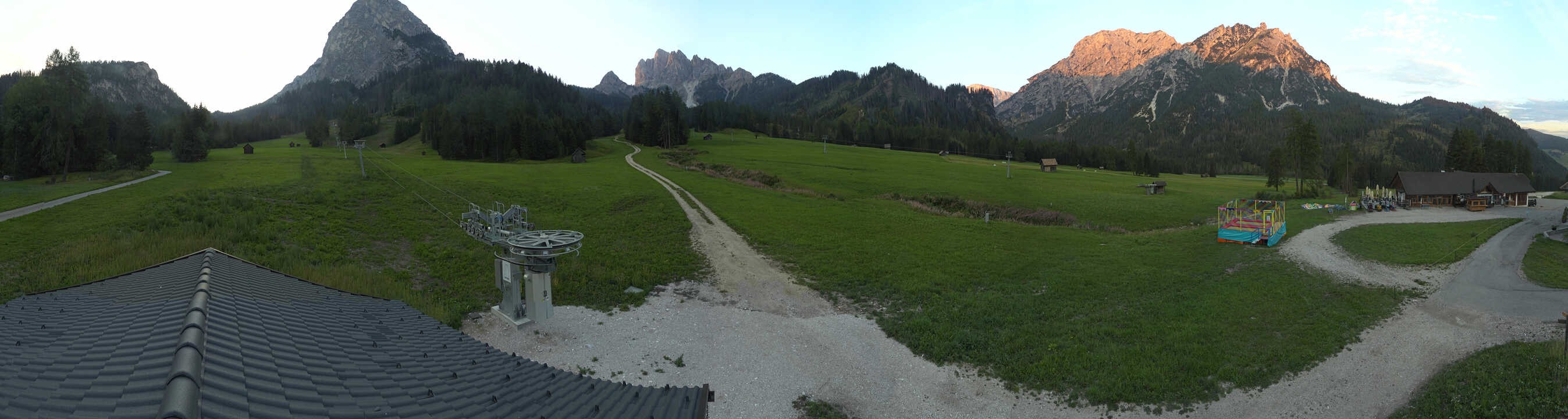 Archiv Foto Webcam Drei Zinnen Dolomiten - Skilifte Prags