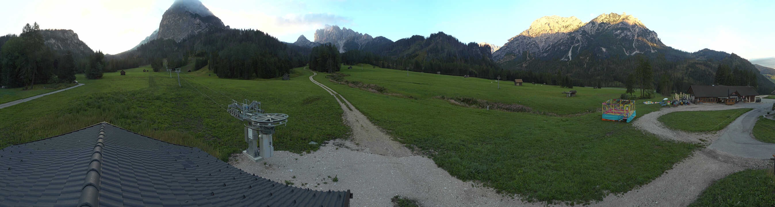 Archiv Foto Webcam Drei Zinnen Dolomiten - Skilifte Prags