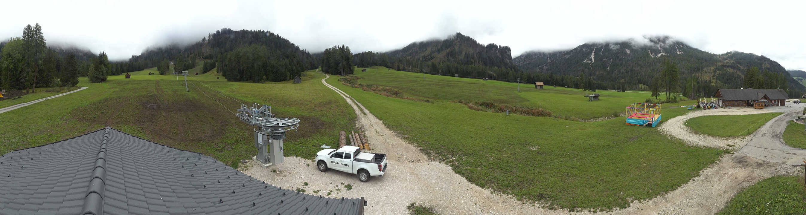 Archived image Webcam 3 Zinnen Dolomites - Skilifts Braies (Prags)