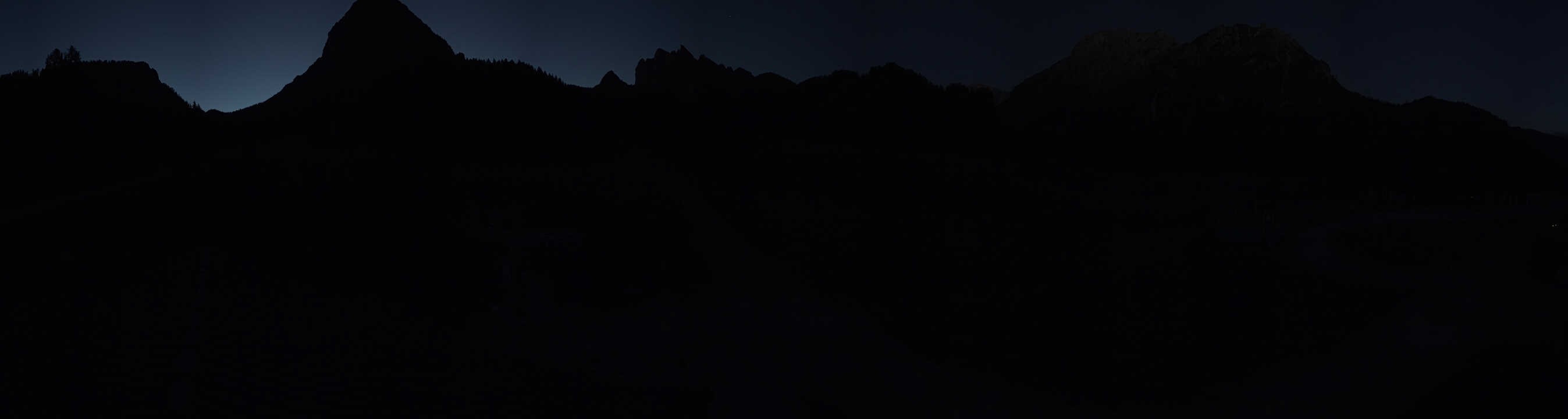 Archiv Foto Webcam Drei Zinnen Dolomiten - Skilifte Prags