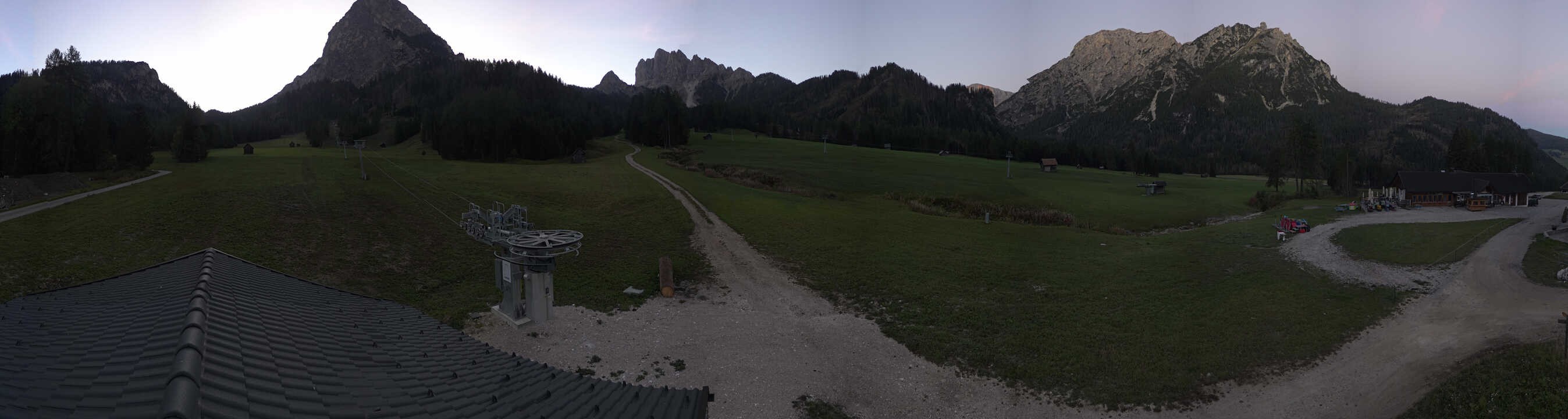 Archiv Foto Webcam Drei Zinnen Dolomiten - Skilifte Prags