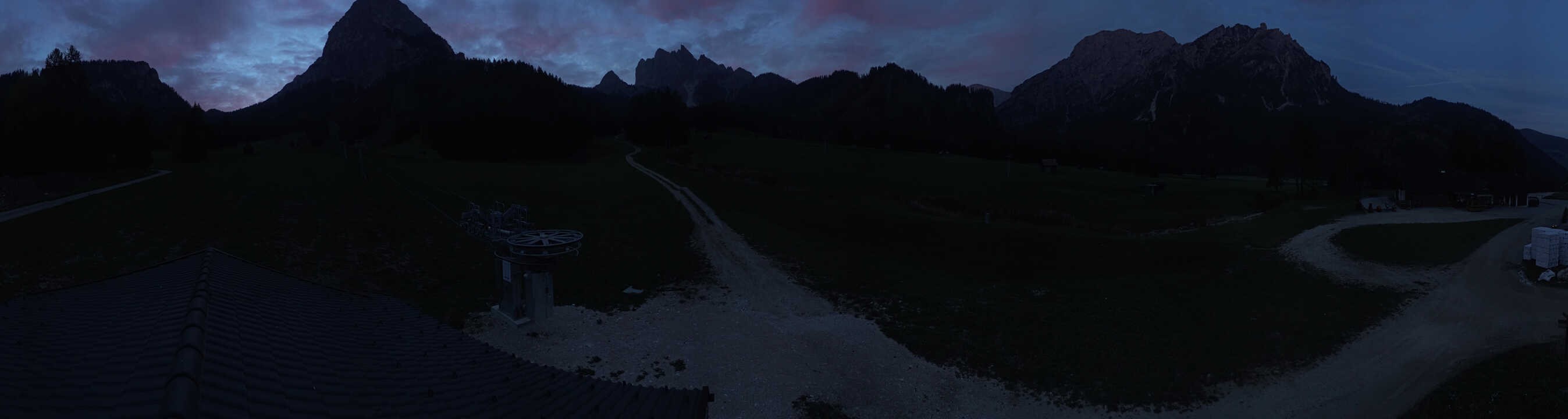 Archived image Webcam 3 Zinnen Dolomites - Skilifts Braies (Prags)