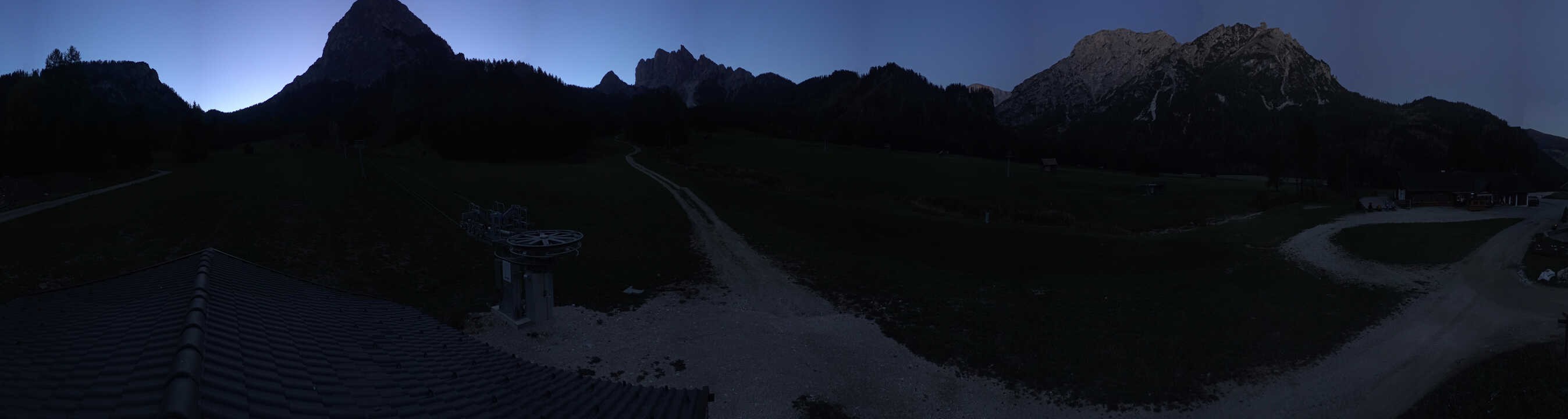 Archiv Foto Webcam Drei Zinnen Dolomiten - Skilifte Prags