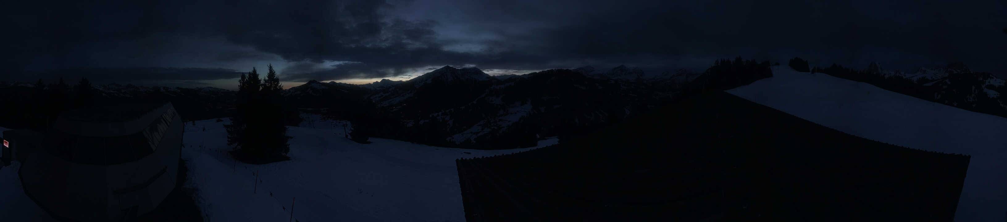 Archiv Foto Webcam Gstaad - Bergstation Saanen-Eggli