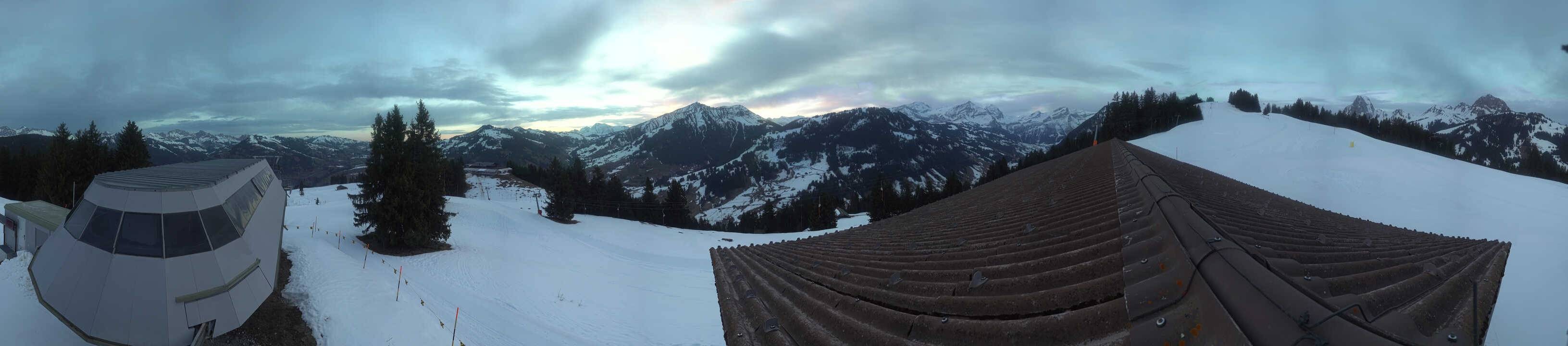 Archiv Foto Webcam Gstaad - Bergstation Saanen-Eggli
