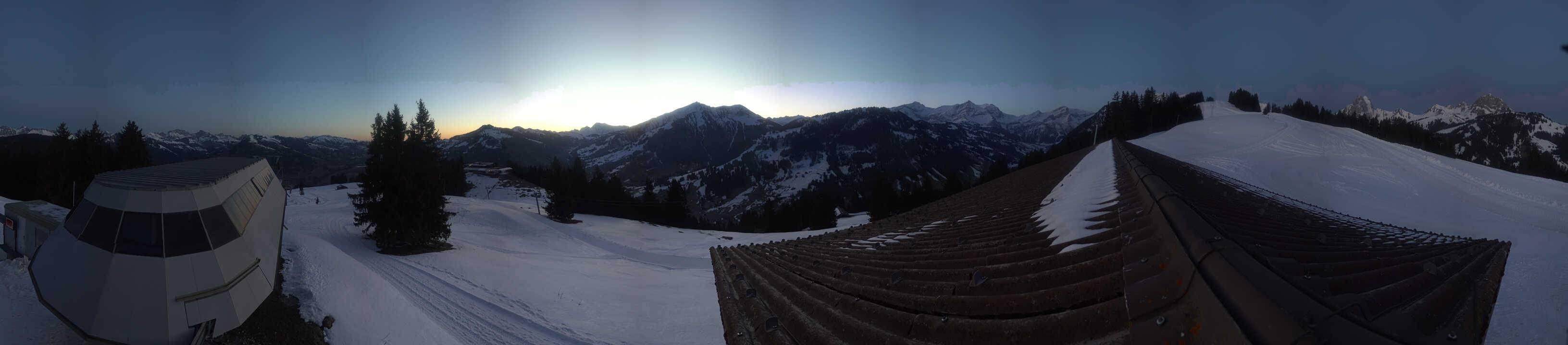 Archiv Foto Webcam Gstaad - Bergstation Saanen-Eggli