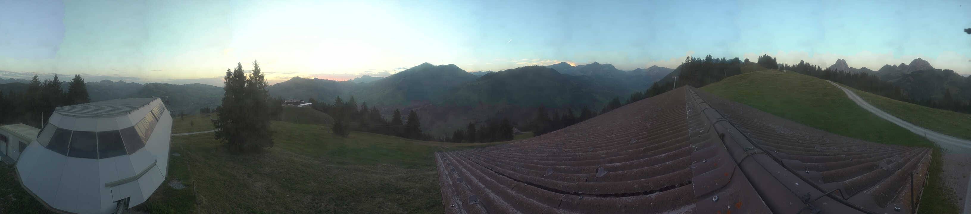 Archiv Foto Webcam Gstaad - Bergstation Saanen-Eggli