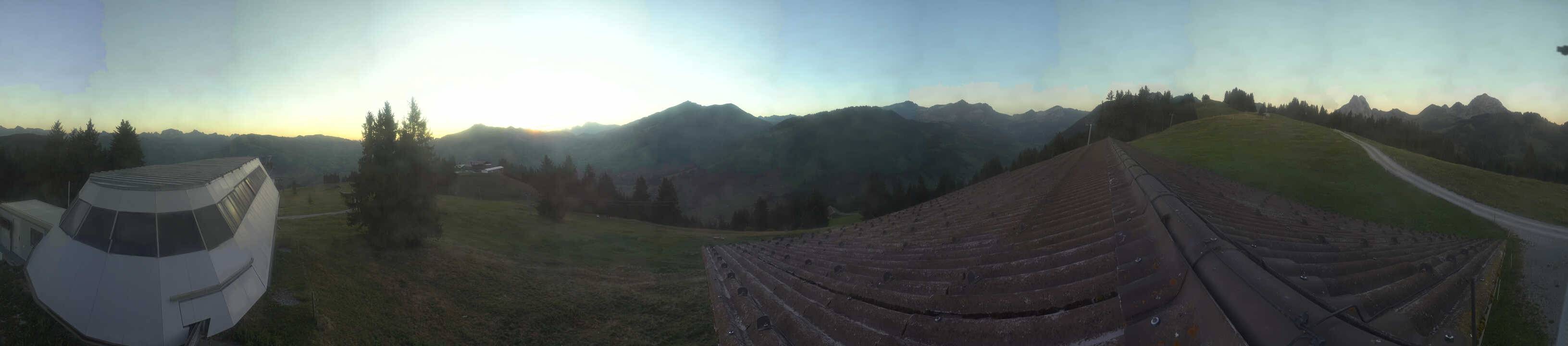 Archiv Foto Webcam Gstaad - Bergstation Saanen-Eggli