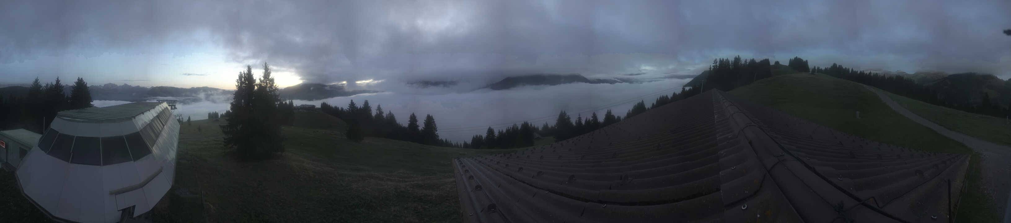 Archiv Foto Webcam Gstaad - Bergstation Saanen-Eggli