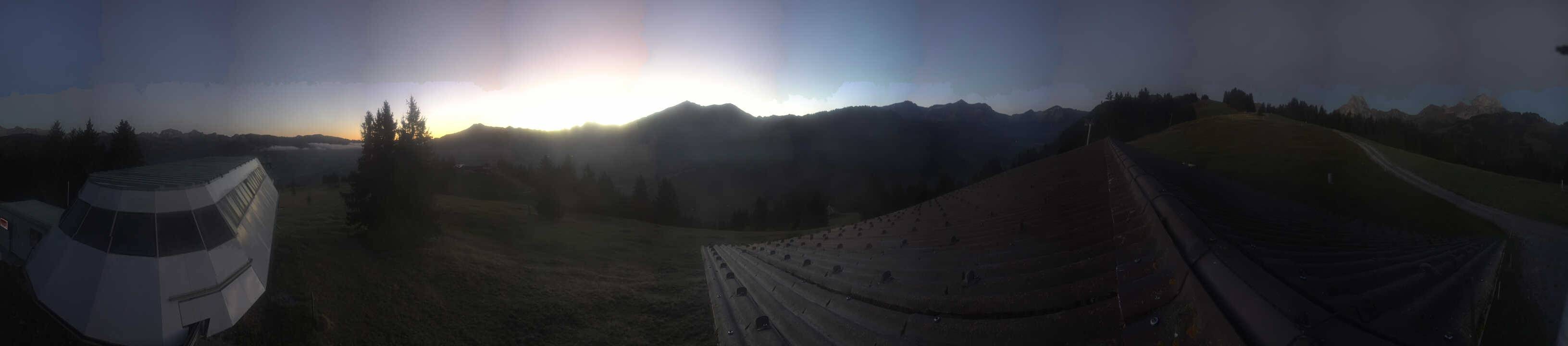 Archiv Foto Webcam Gstaad - Bergstation Saanen-Eggli