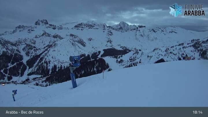 Archiv Foto Webcam Arabba - Bergstation Monte Burz