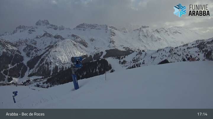 Archiv Foto Webcam Arabba - Bergstation Monte Burz