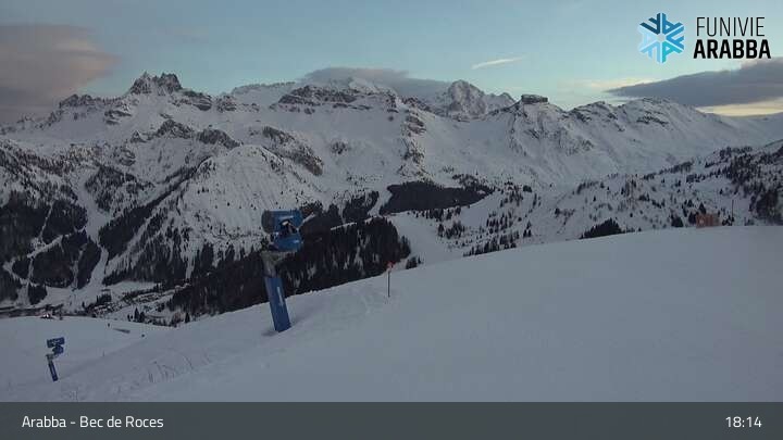 Archiv Foto Webcam Arabba - Bergstation Monte Burz