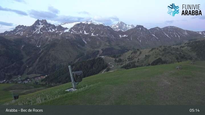Archiv Foto Webcam Arabba - Bergstation Monte Burz