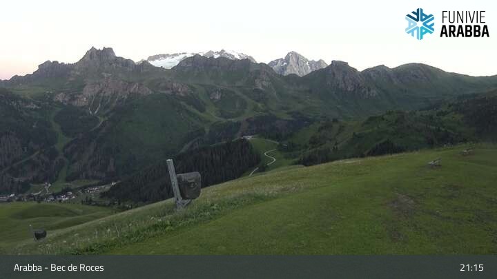 Archiv Foto Webcam Arabba - Bergstation Monte Burz