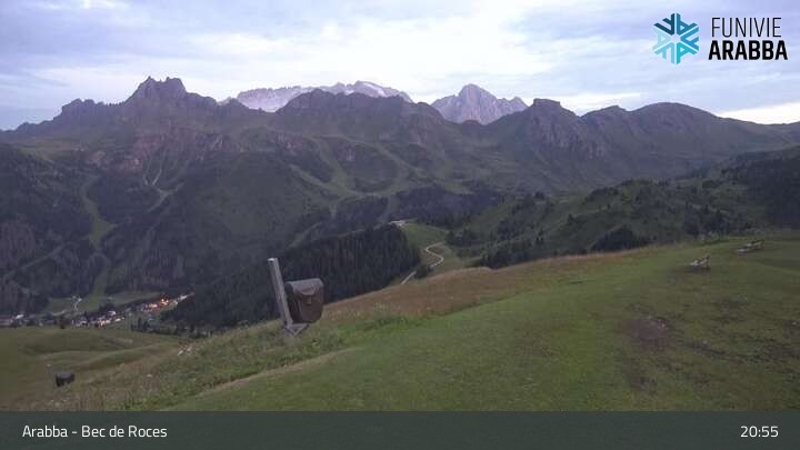 Archiv Foto Webcam Arabba - Bergstation Monte Burz
