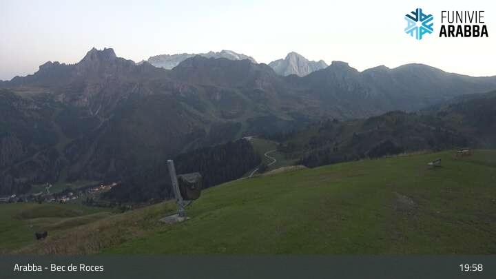 Archiv Foto Webcam Arabba - Bergstation Monte Burz