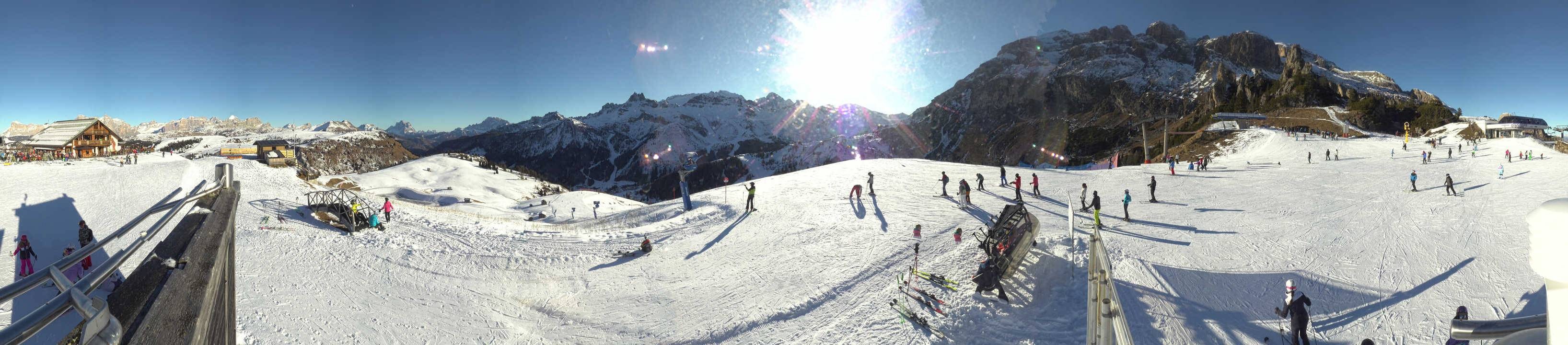 Archiv Foto Webcam Arabba - Bergrestaurant am Monte Burz