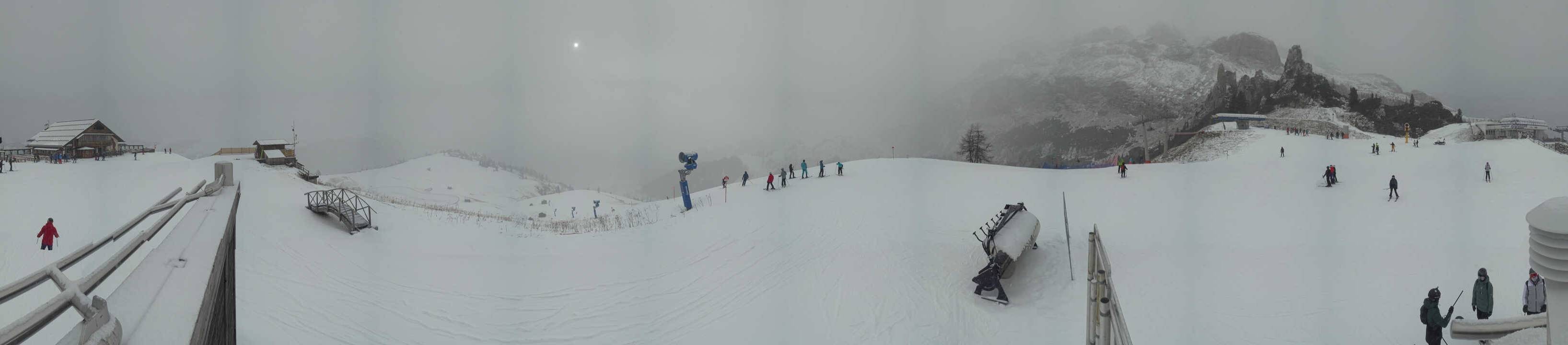 Archiv Foto Webcam Arabba - Bergrestaurant am Monte Burz