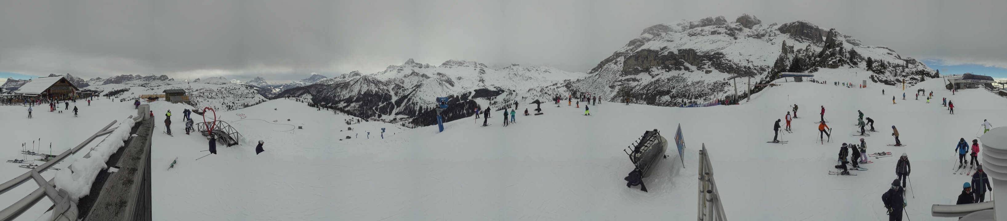 Archiv Foto Webcam Arabba - Bergrestaurant am Monte Burz