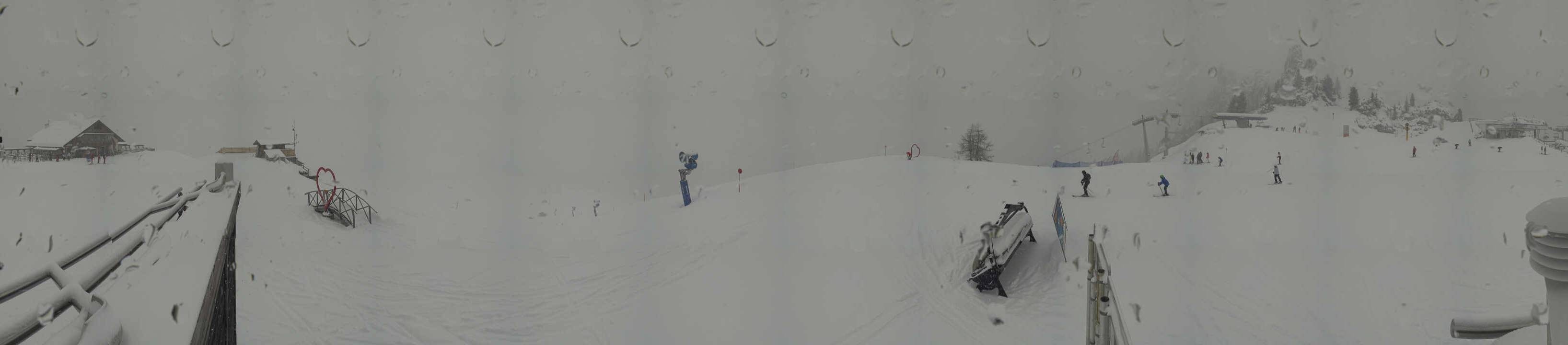 Archiv Foto Webcam Arabba - Bergrestaurant am Monte Burz