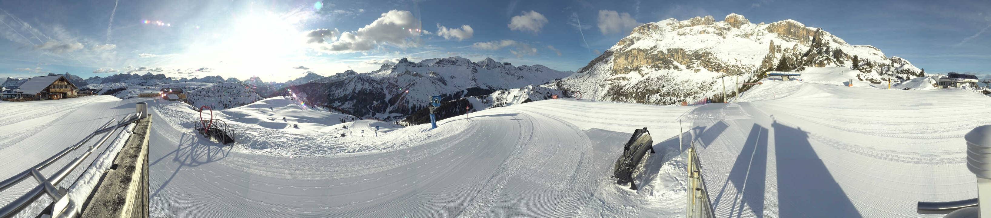 Archiv Foto Webcam Arabba - Bergrestaurant am Monte Burz