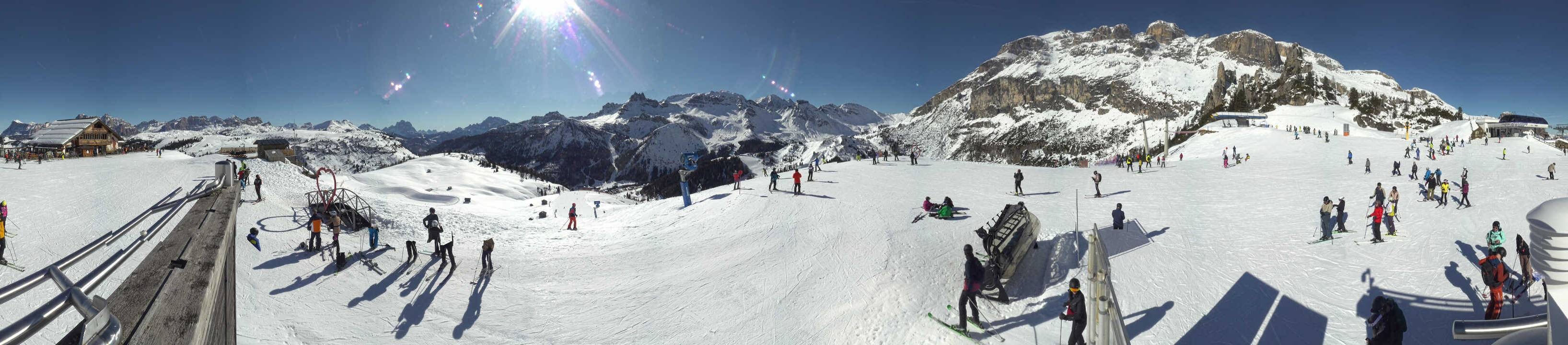 Archiv Foto Webcam Arabba - Bergrestaurant am Monte Burz