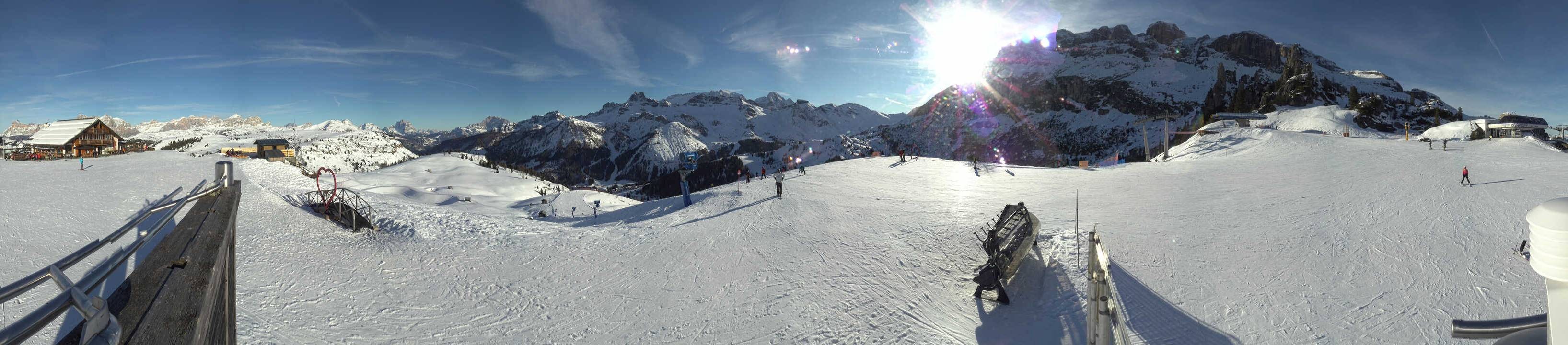 Archiv Foto Webcam Arabba - Bergrestaurant am Monte Burz